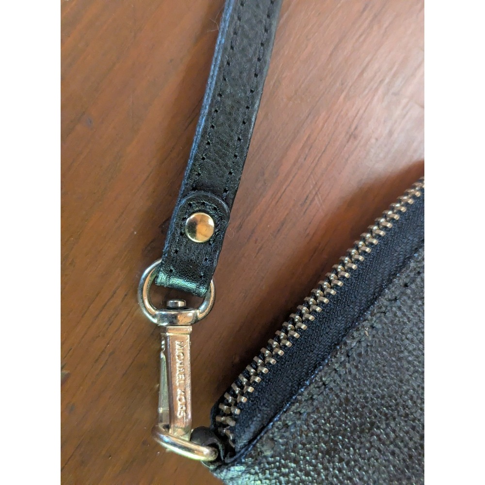 Michael Kors Women's Zip Around Wallet Wristlet ~Brown Free Shipping Est. 1981 - Picture 7 of 10
